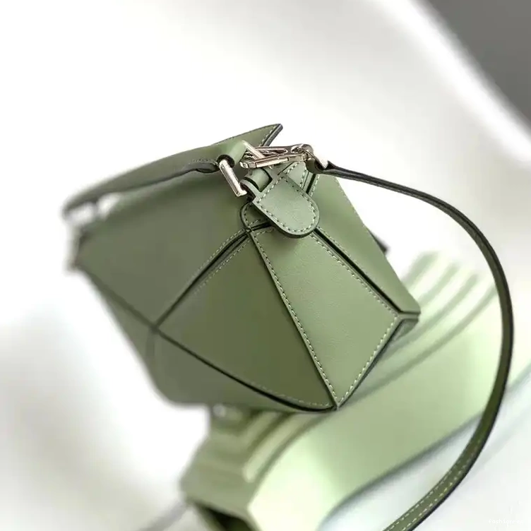 Fashionrep Loewe 2305HT0024 Bag 0822